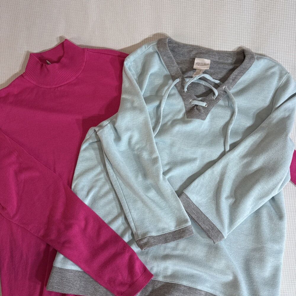 Lot of 2 Women’s Chico's Sweaters Tops - M